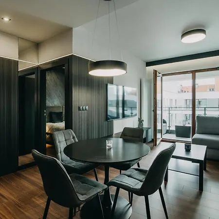 Black&white Bukowska18 B With Balcony And Garage *