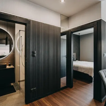 Black&white Bukowska18 B With Balcony And Garage *